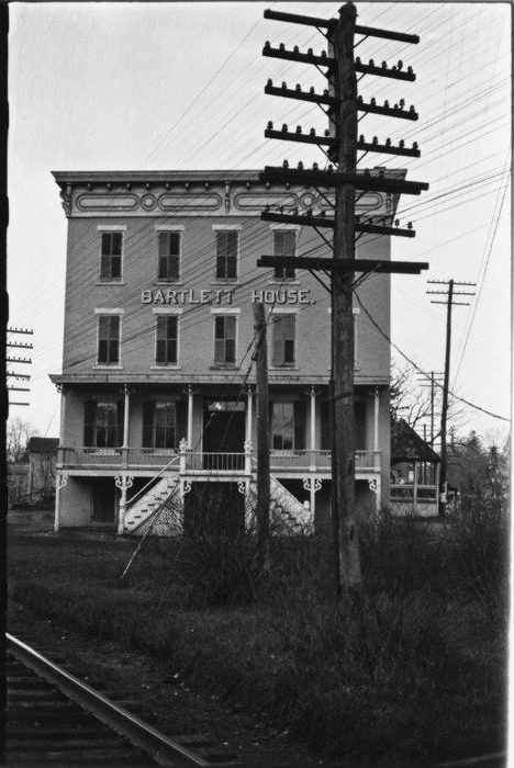 Bartlett House